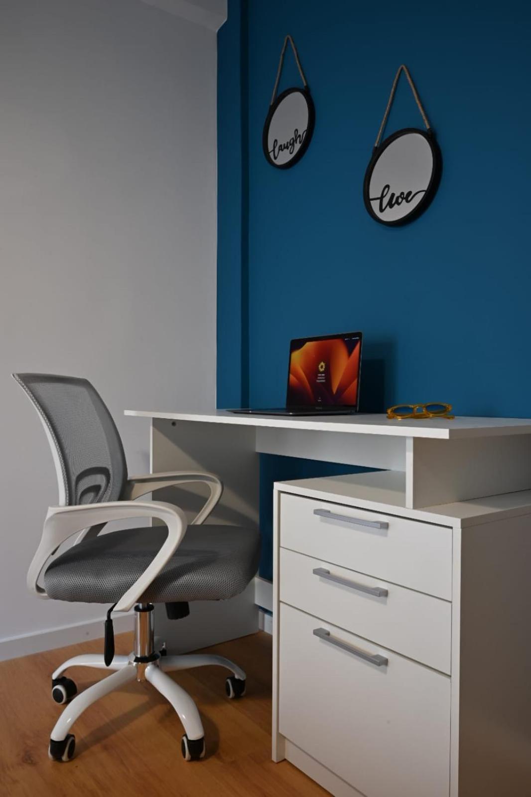 Modern Two Bedroom At Koukaki Apartment Athens
