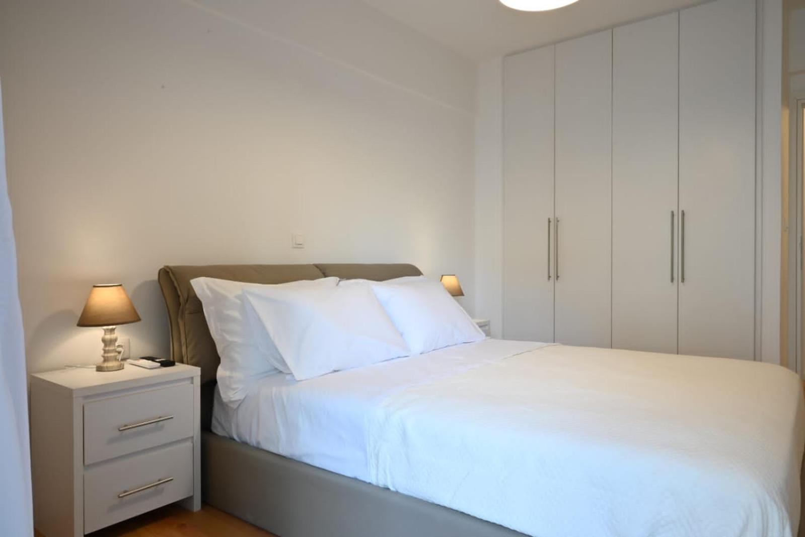 Modern Two Bedroom At Koukaki * Athens