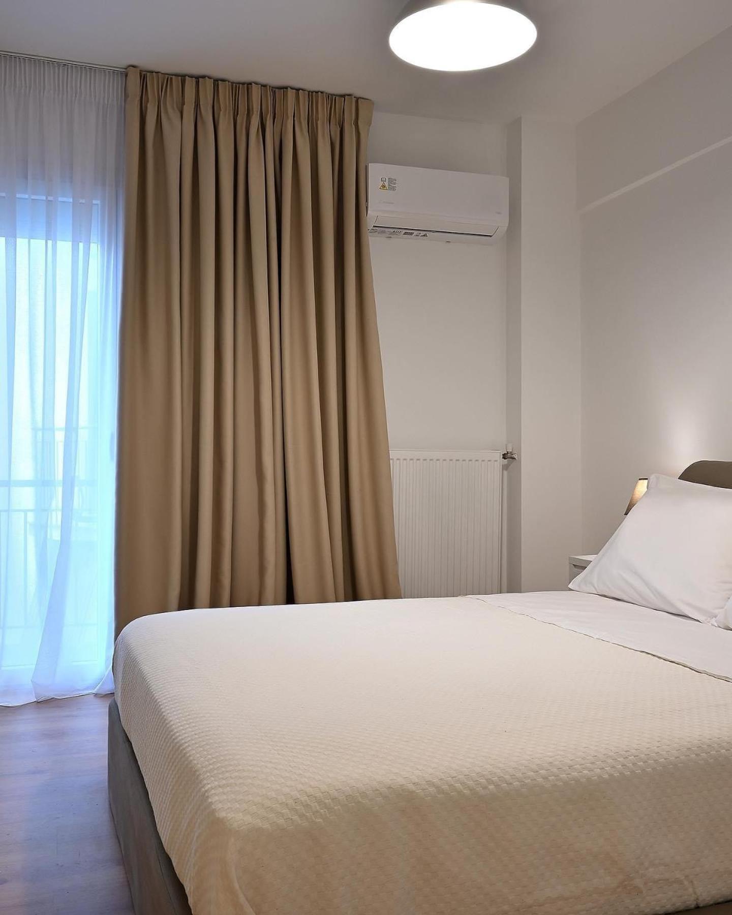 Modern Two Bedroom At Koukaki Athens