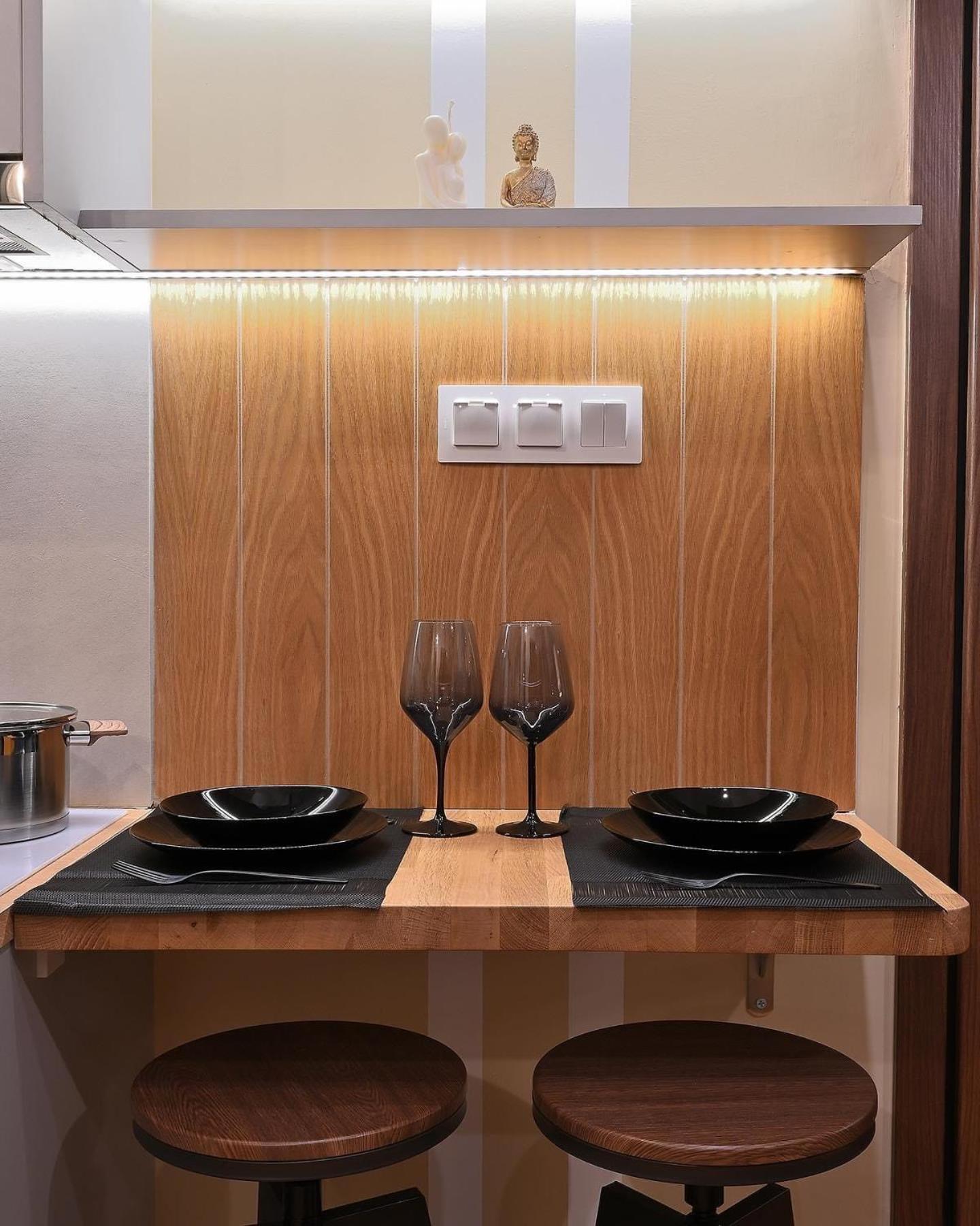 Modern Two Bedroom At Koukaki