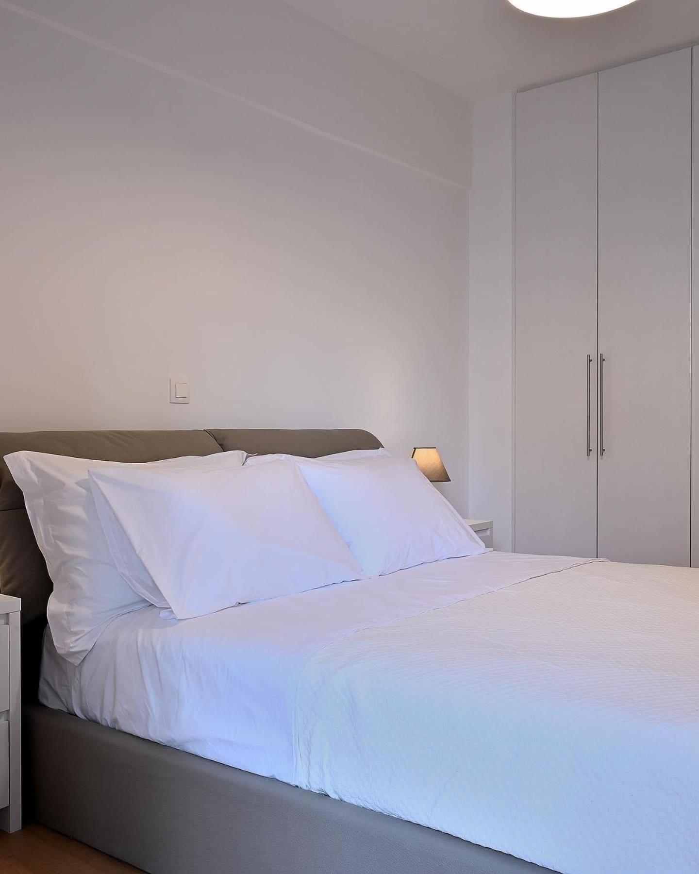 Modern Two Bedroom At Koukaki Apartment